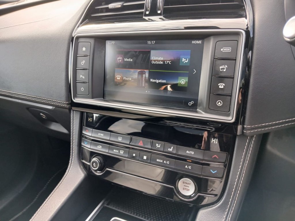 Used Jaguar F-Pace 2016 for sale - 77096313: Photo 6