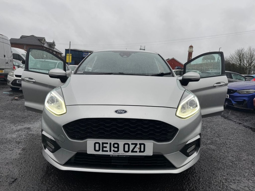 Used Ford Fiesta 2019 for sale - 76820706: Photo 3