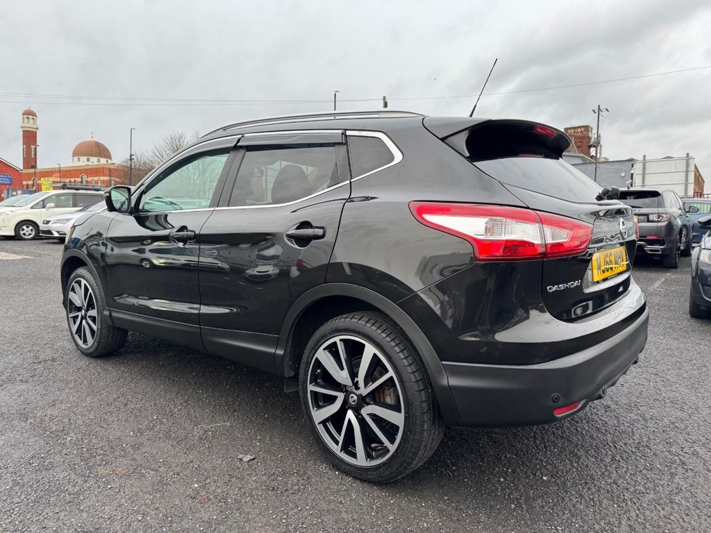 Used Nissan Qashqai 2016 for sale - 76841343: Photo 17