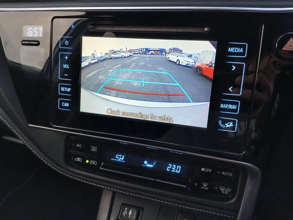 Used Toyota Auris 2017 for sale - 76396484: Photo 10