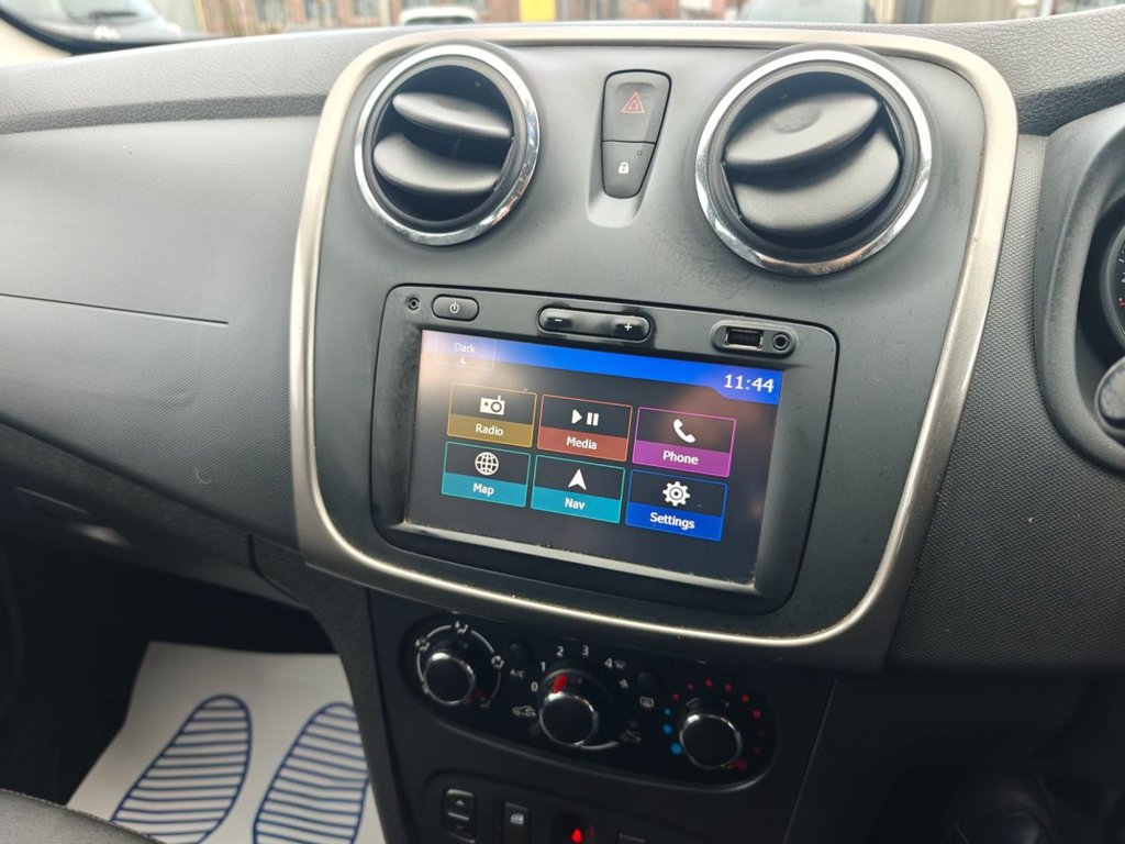 Used Dacia Sandero Stepway 2016 for sale - 77269179: Photo 6