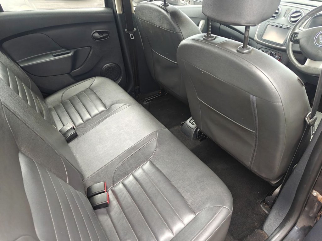 Used Dacia Sandero Stepway 2016 for sale - 77269179: Photo 7