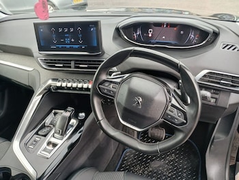 Used Peugeot 5008 2021 for sale - 75554024: Photo