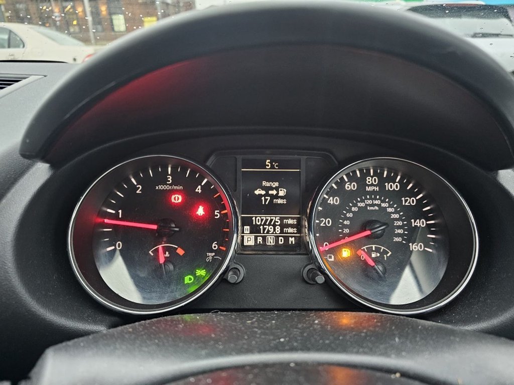 Used Nissan Qashqai 2010 for sale - 77167245: Photo 5