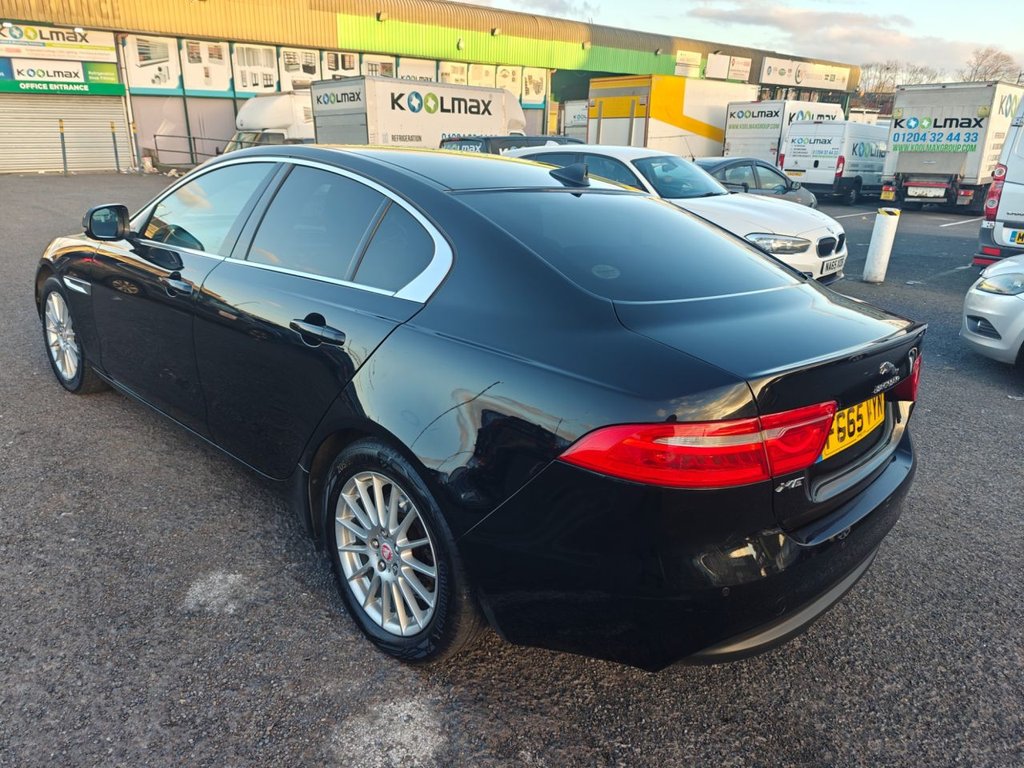 Used Jaguar XE 2015 for sale - 77050798: Photo 10