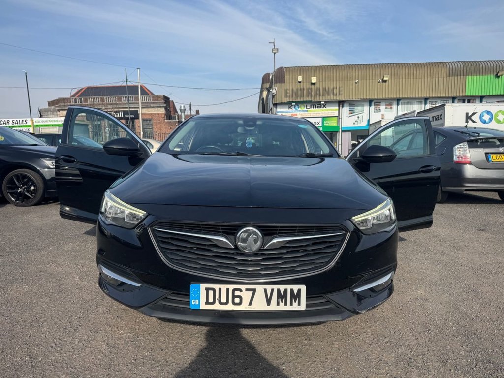 Used Vauxhall Insignia 2017 for sale - 77953016: Photo 3