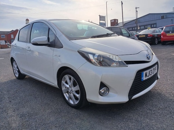 Used Toyota Yaris 2013 for sale - 75553997: Photo 1