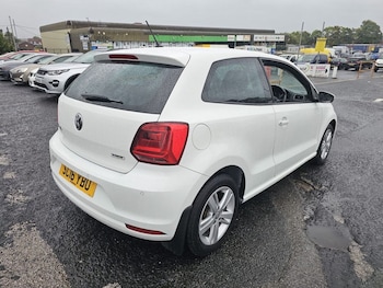 Used Volkswagen Polo 2016 for sale - 75752722: Photo