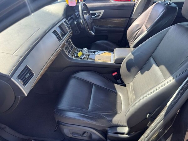 Used Jaguar XF 2014 for sale - 75509416: Photo 9