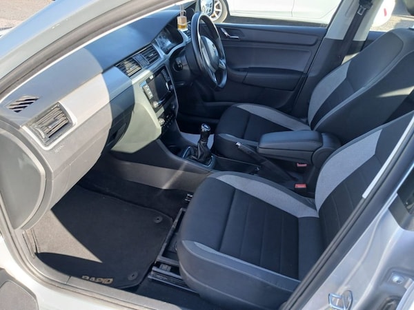 Used Skoda Rapid Spaceback 2017 for sale - 76033507: Photo 10