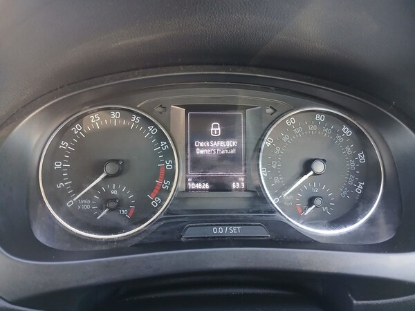 Used Skoda Rapid Spaceback 2017 for sale - 76033507: Photo 5