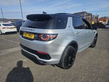 Used Land Rover Discovery Sport 2017 for sale - 74319935: Photo