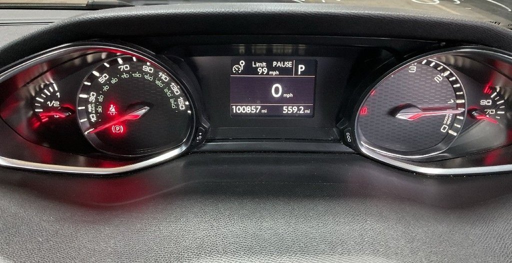 Used Peugeot 308 2017 for sale - 76552056: Photo 4