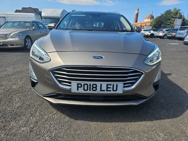 Used Ford Focus 2020 for sale - 75236286: Photo 3
