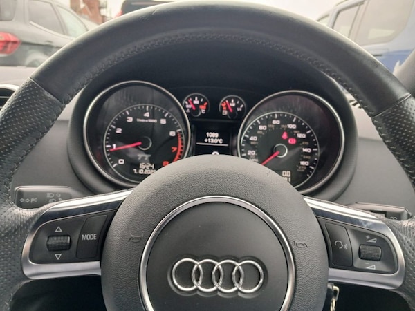 Used Audi TT 2010 for sale - 76202890: Photo 12