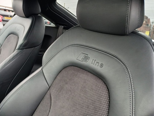 Used Audi TT 2010 for sale - 76202890: Photo 13
