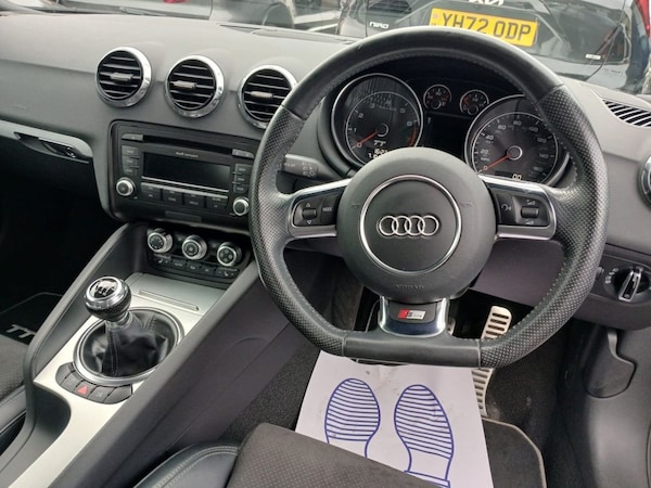 Used Audi TT 2010 for sale - 76202890: Photo 8