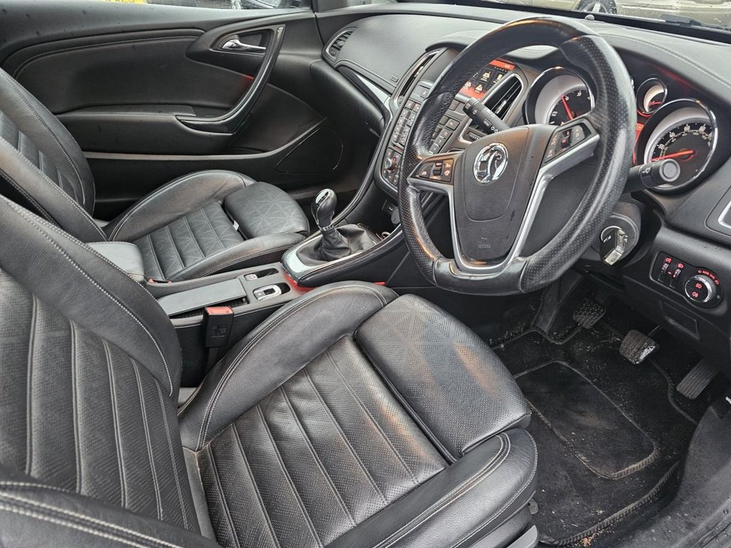 Used Vauxhall Cascada 2015 for sale - 77167247: Photo 4