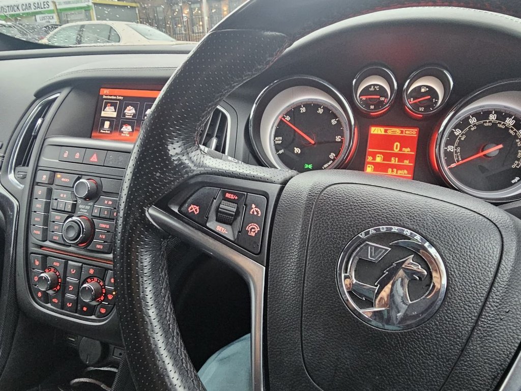 Used Vauxhall Cascada 2015 for sale - 77167247: Photo 8