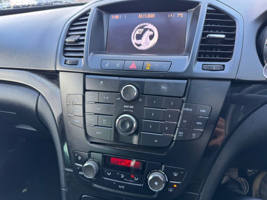 Used Vauxhall Insignia 2012 for sale - 76686474: Photo 7