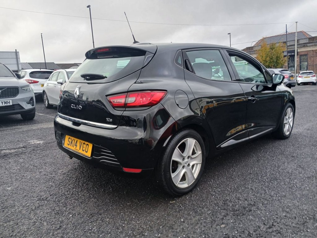Used Renault Clio 2014 for sale - 76361563: Photo 2
