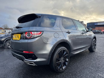 Used Land Rover Discovery Sport 2016 for sale - 76686569: Photo