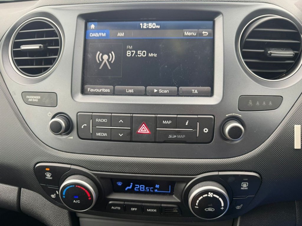 Used Hyundai i10 2018 for sale - 77512458: Photo 10