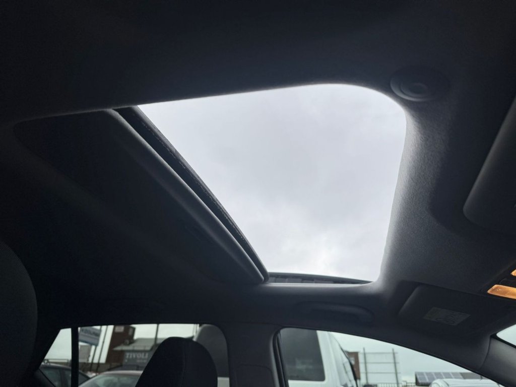 Used Hyundai i10 2018 for sale - 77512458: Photo 17