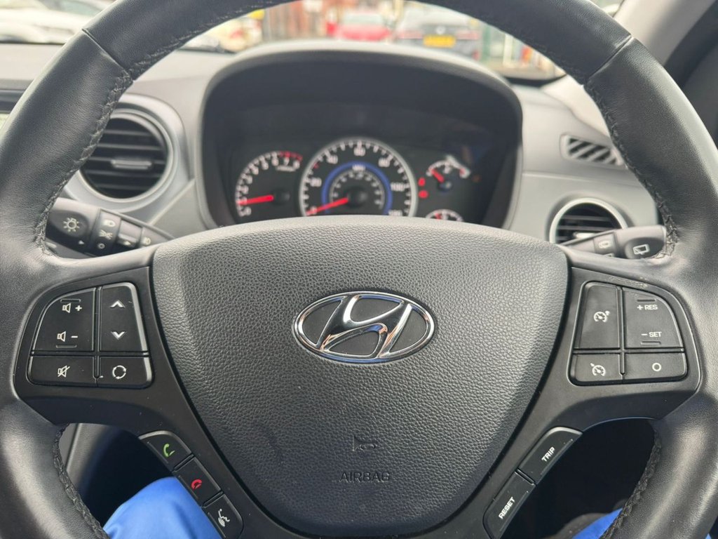 Used Hyundai i10 2018 for sale - 77512458: Photo 8