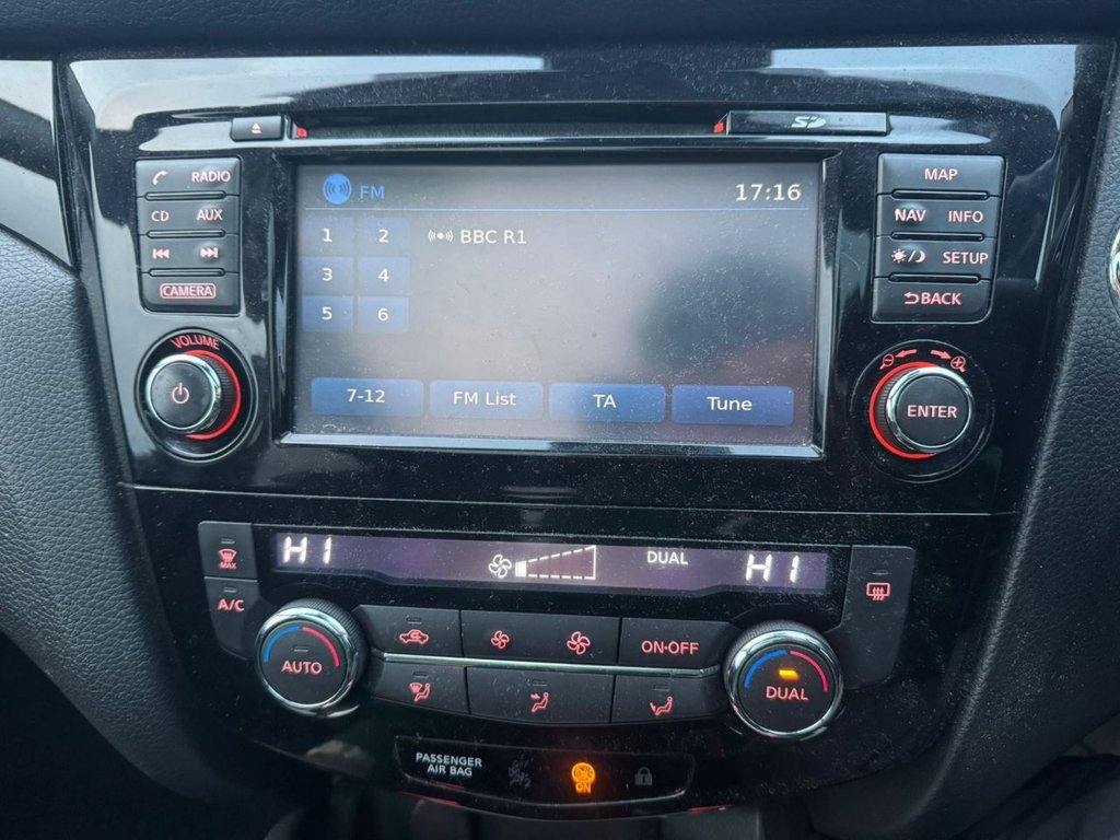 Used Nissan Qashqai 2015 for sale - 77372833: Photo 9