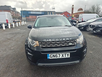 Used Land Rover Discovery Sport 2017 for sale - 78056307: Photo