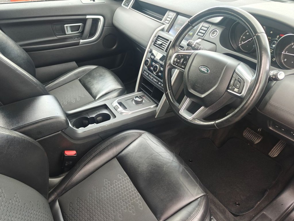 Used Land Rover Discovery Sport 2017 for sale - 78056307: Photo 6