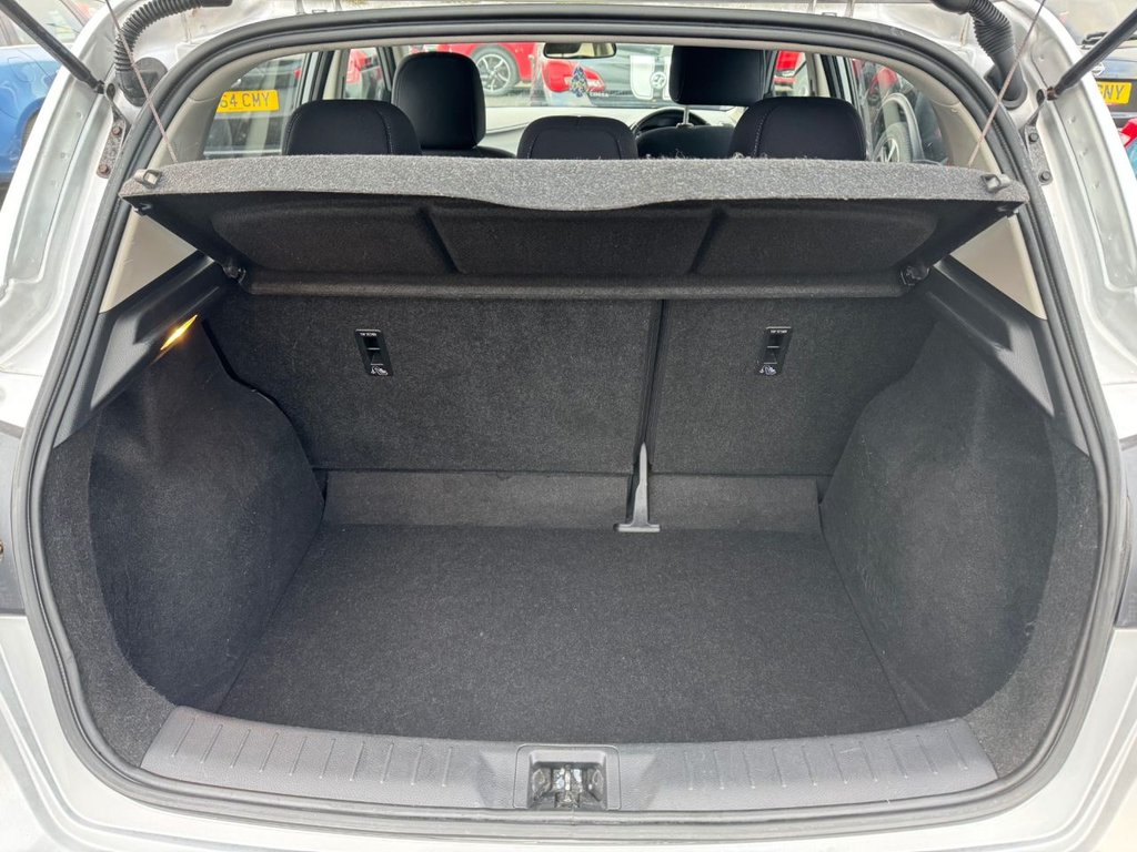 Used Nissan Pulsar 2015 for sale - 77101023: Photo 13