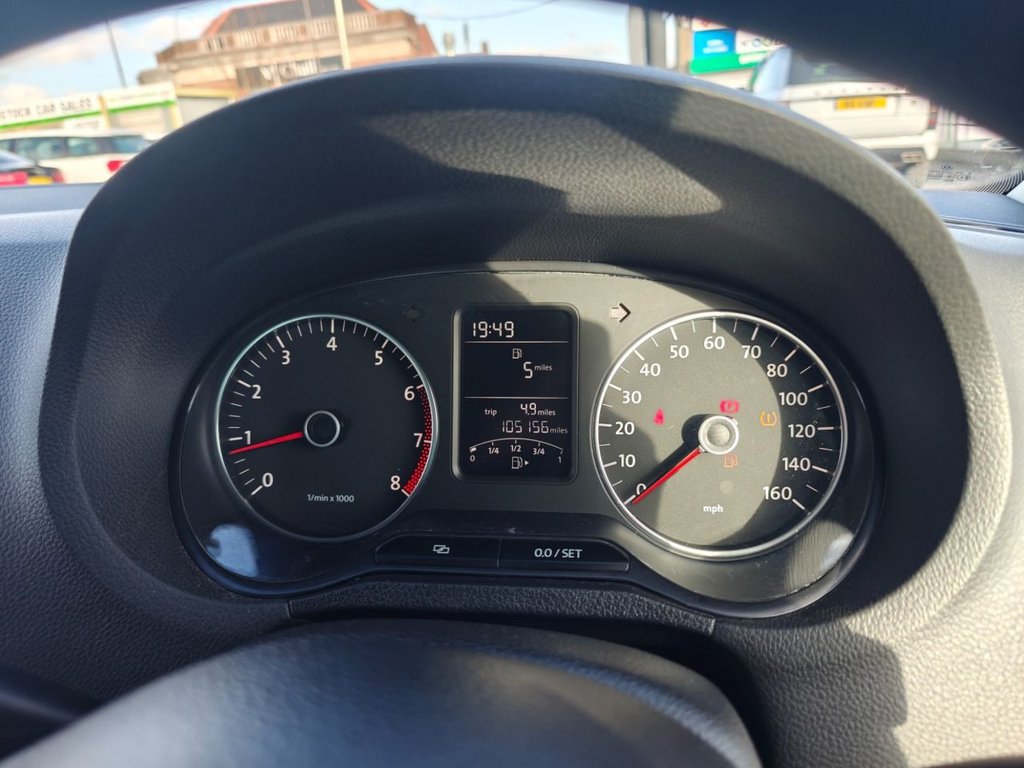 Used Volkswagen Polo 2012 for sale - 77315994: Photo 6