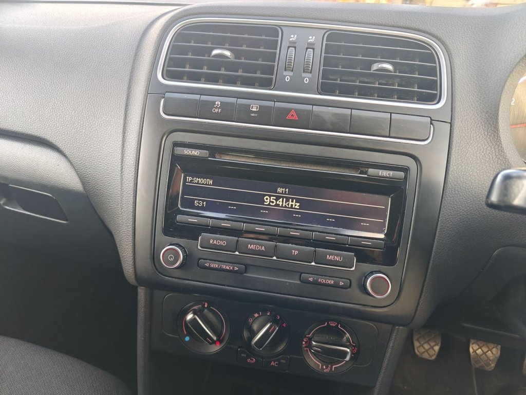 Used Volkswagen Polo 2012 for sale - 77315994: Photo 7