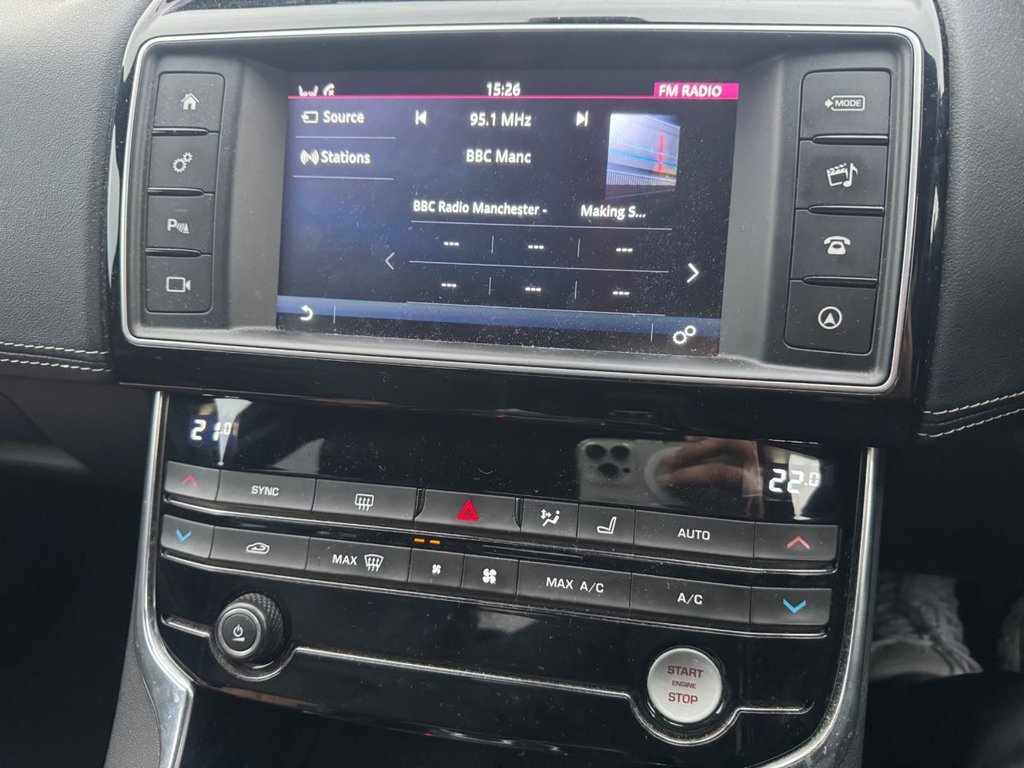 Used Jaguar XE 2015 for sale - 77302715: Photo 14