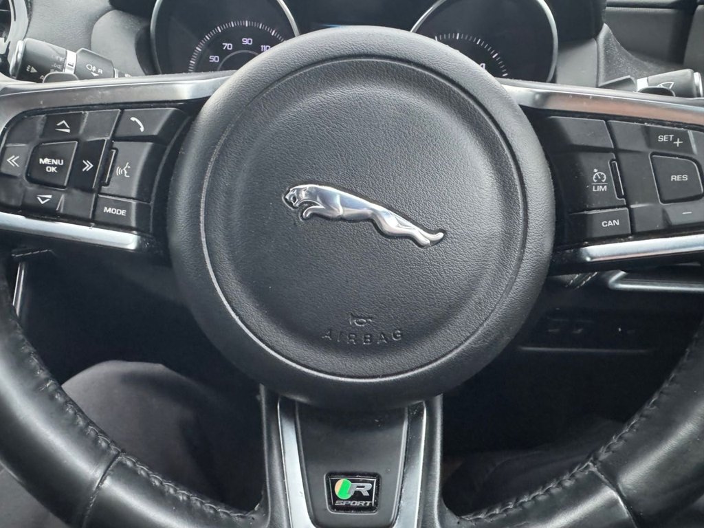 Used Jaguar XE 2015 for sale - 77302715: Photo 6