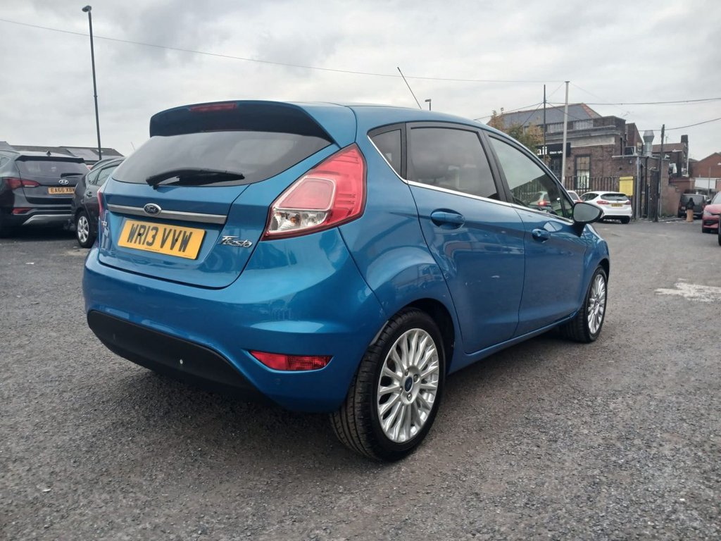 Used Ford Fiesta 2013 for sale - 76338623: Photo 2