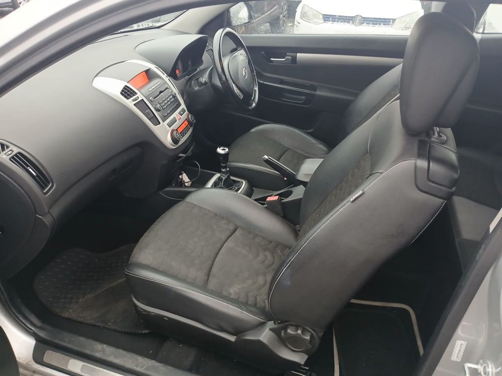 Used Kia Pro Ceed 2009 for sale - 76361546: Photo 11