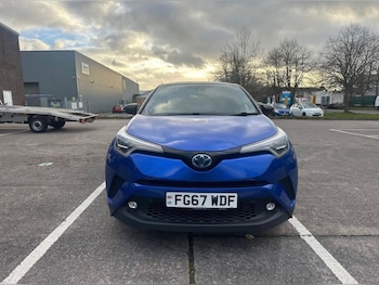 Used Toyota C-HR 2017 for sale - 78358619: Photo