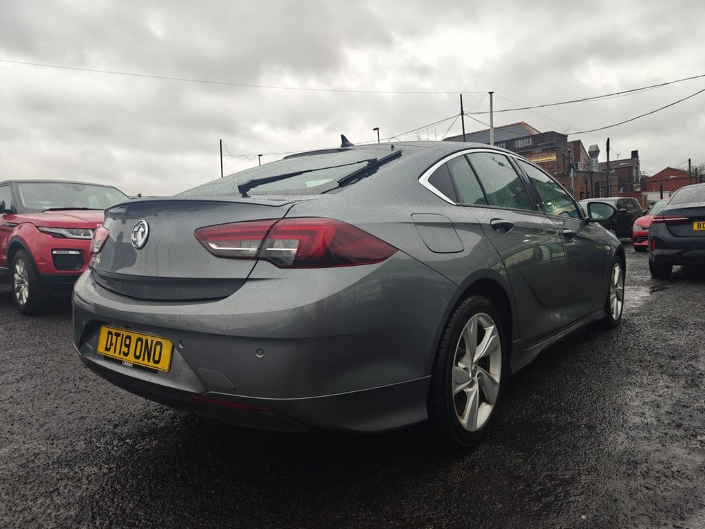 Used Vauxhall Insignia 2019 for sale - 76586655: Photo 2