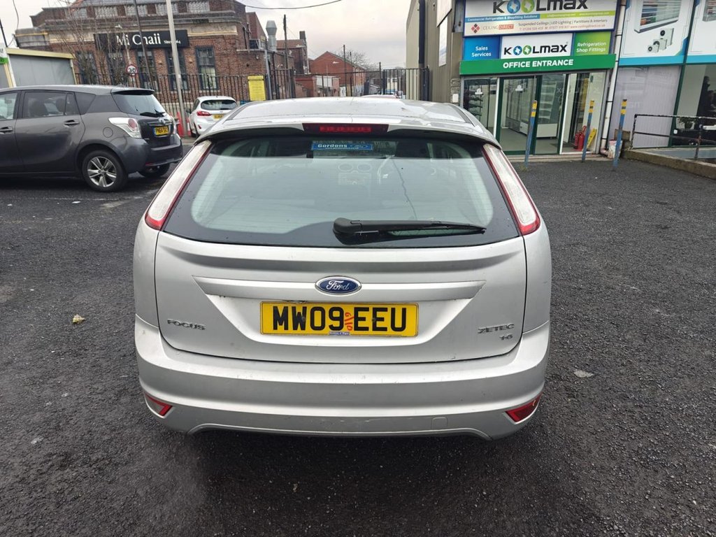 Used Ford Focus 2009 for sale - 77059660: Photo 8