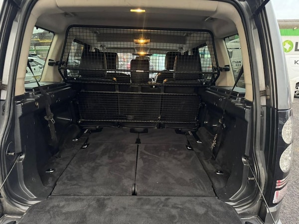 Used Land Rover Discovery 4 2015 for sale - 76235286: Photo 13