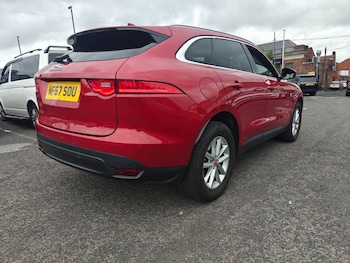 Used Jaguar F-Pace 2017 for sale - 75328312: Photo