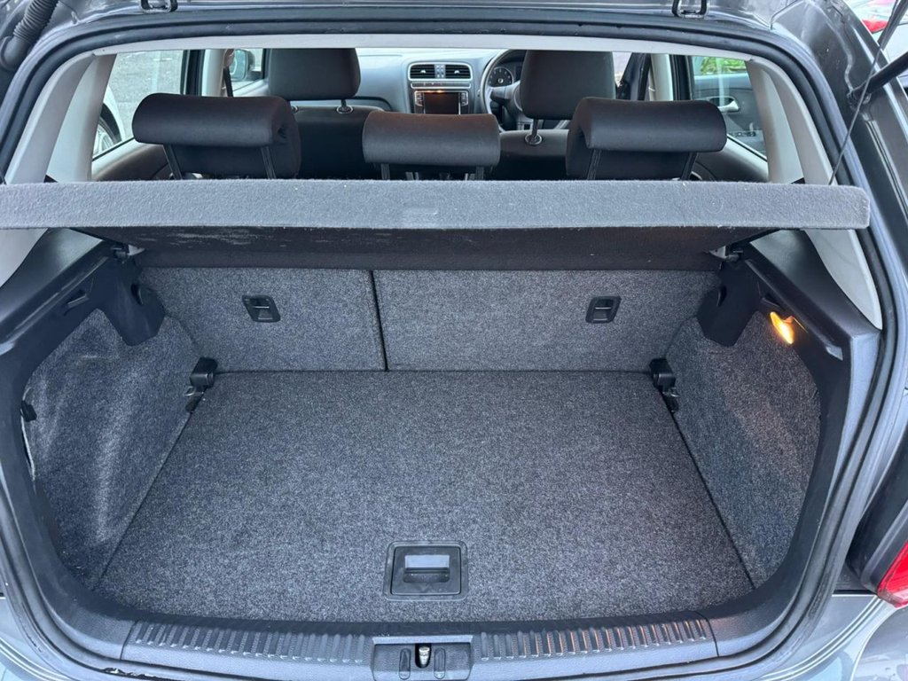 Used Volkswagen Polo 2011 for sale - 77153190: Photo 12