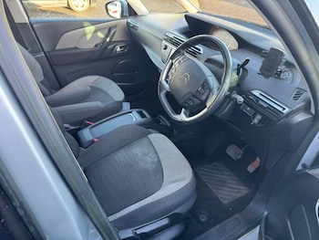 Used Citroen C4 Grand Picasso 2014 for sale - 76745041: Photo