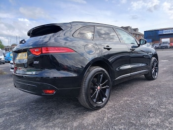 Used Jaguar F-Pace 2016 for sale - 75548239: Photo