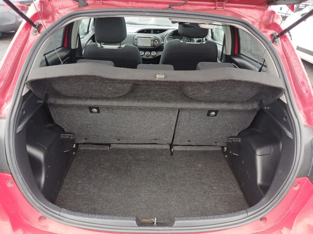 Used Toyota Yaris 2018 for sale - 76855126: Photo 11