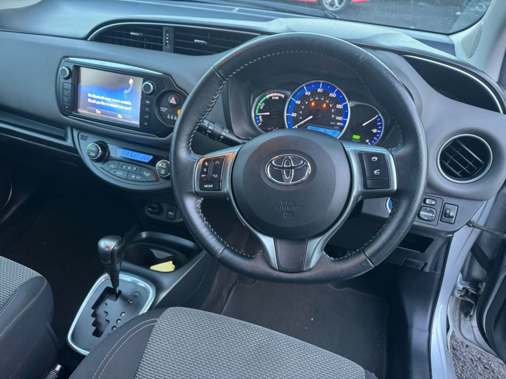 Used Toyota Yaris 2014 for sale - 77263468: Photo 11