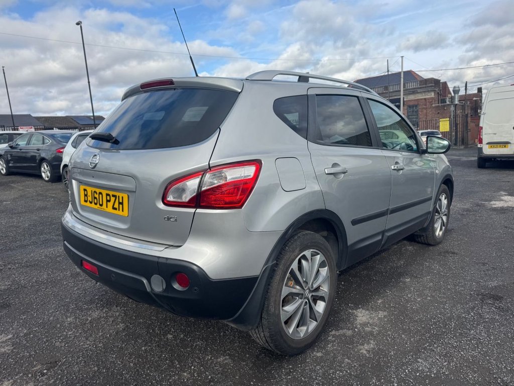 Used Nissan Qashqai 2010 for sale - 77654596: Photo 2